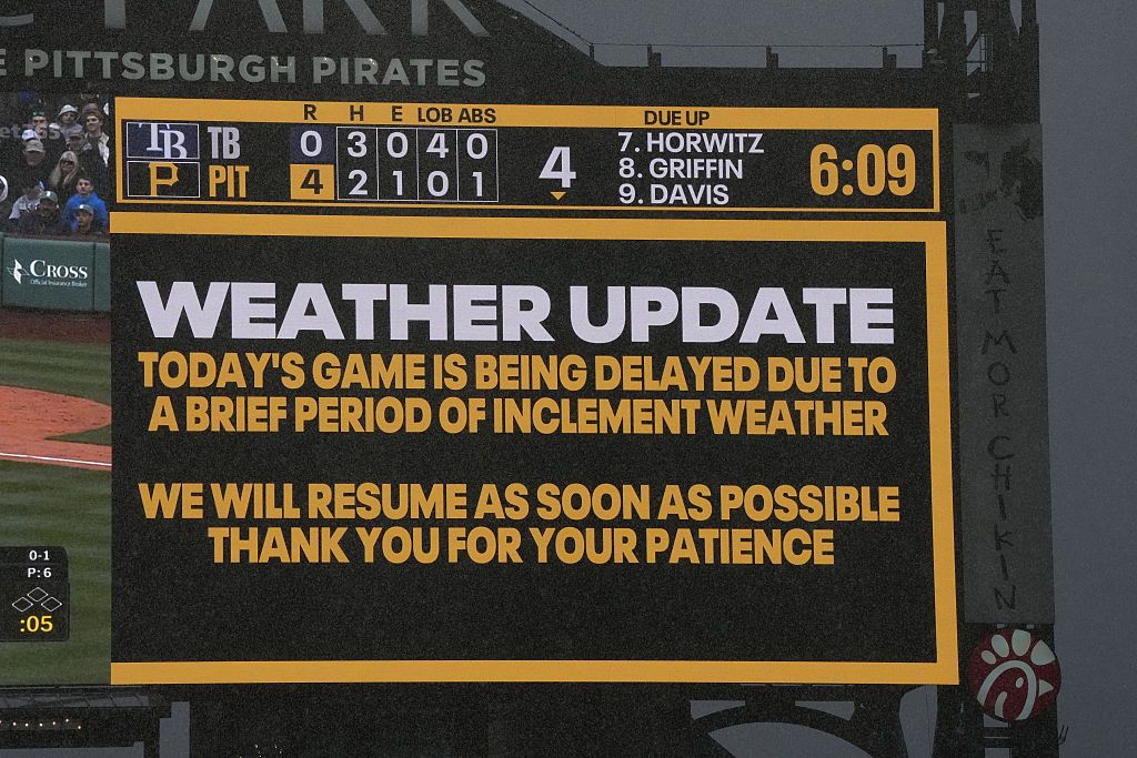 Cincinnati Reds vs. Pittsburgh Pirates game delayed due to rain Sunday 6/28/26