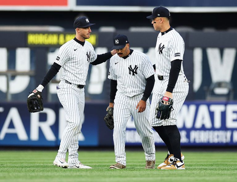 New York Yankees at Boston Red Sox prediction, pick for Tuesday 4/21/26