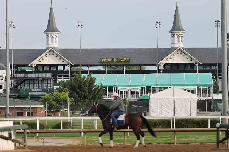 How To Bet the 2026 Kentucky Derby on DraftKings Racing and DK Horse