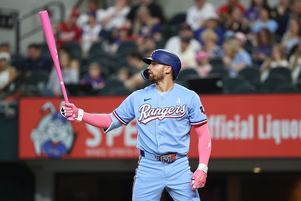 What happened to Brandon Nimmo? Live injury updates for Diamondbacks vs. Rangers on 5/12/26