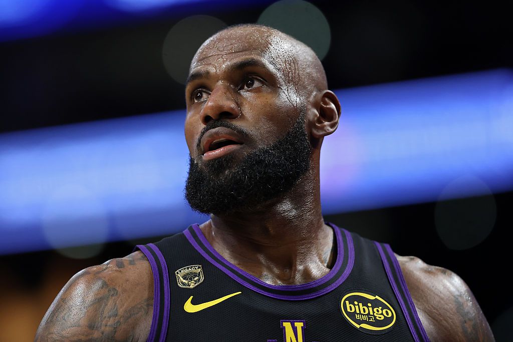 LeBron James next team odds: Warriors? Lakers? Cavaliers?