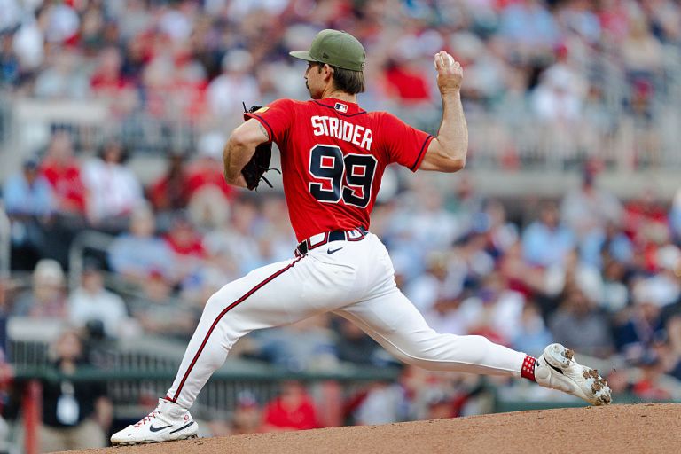 MLB DFS Picks: Starting Pitcher Rankings for Thursday 5/21/26