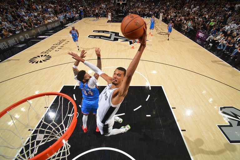 San Antonio Spurs at Oklahoma City Thunder betting splits, odds for Game 5 Tuesday 5/26/26