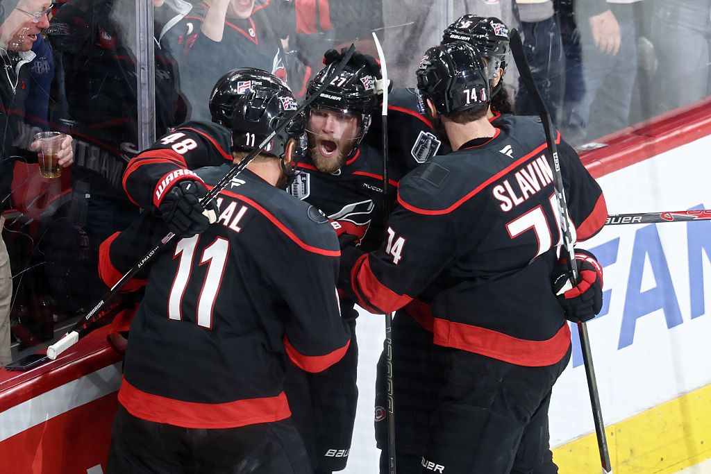 Tracking the winner for DraftKings Ice Breaker: Stanley Cup Final Game 1