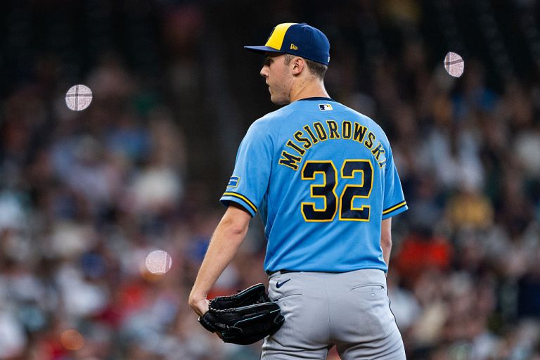 Milwaukee Brewers at Los Angeles Angels prediction, pick for Sunday 8/2/26