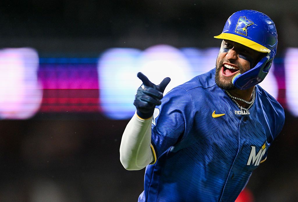 Fantasy Baseball Cheat Sheet: Top DraftKings MLB DFS Plays for Saturday 8/8/26