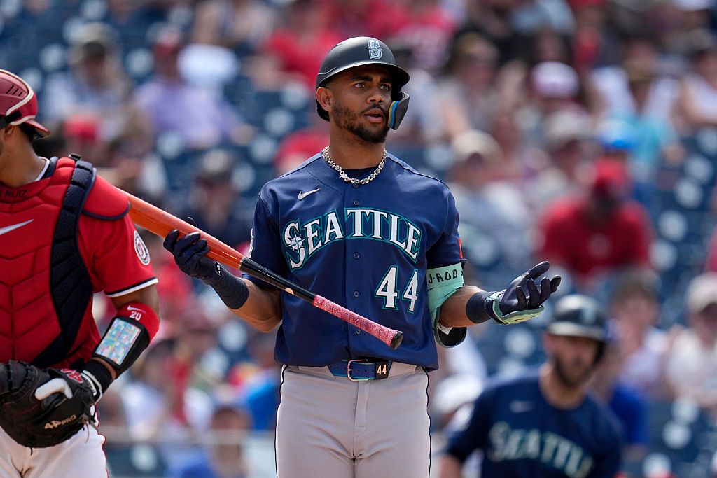 What happened to Julio Rodriguez? Live injury updates for Orioles vs. Mariners on 6/17/26