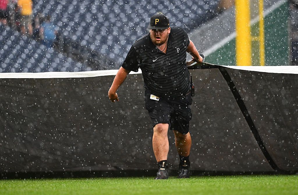 Pirates vs. Braves game delayed due to rain Thursday 7/09/26