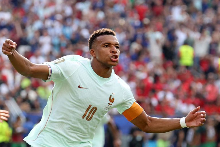 What happened to Kylian Mbappé? Live injury updates for France vs. Morocco on 7/9/26