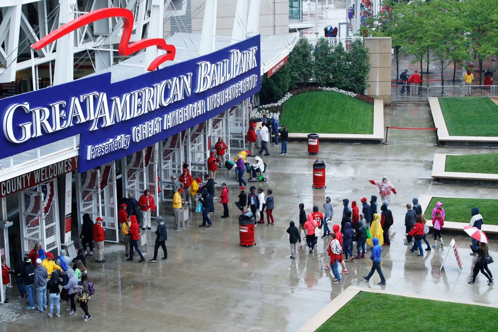 Reds vs. Cardinals game delayed due to inclement weather Sunday 5/24/26