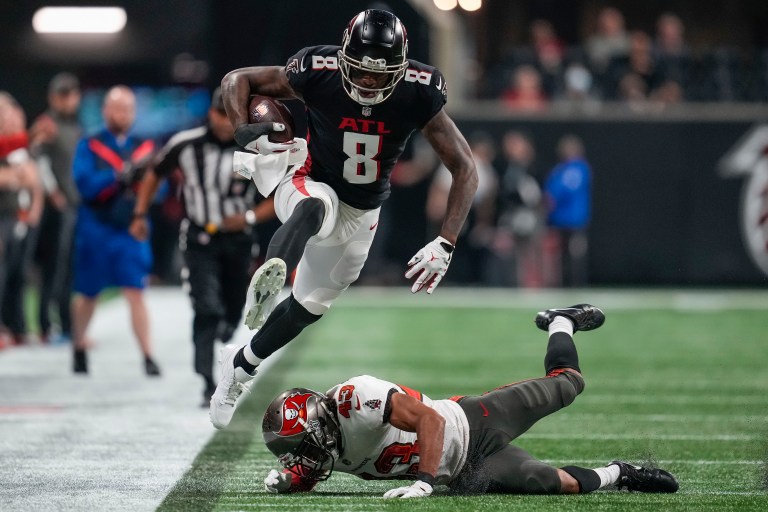 Thursday Night Football Start ‘Em, Sit ‘Em Fantasy Football Picks for Falcons vs. Buccaneers