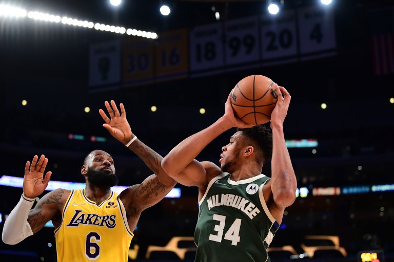 Bucks vs. Lakers NBA Picks & Predictions on DraftKings Sportsbook – March 13