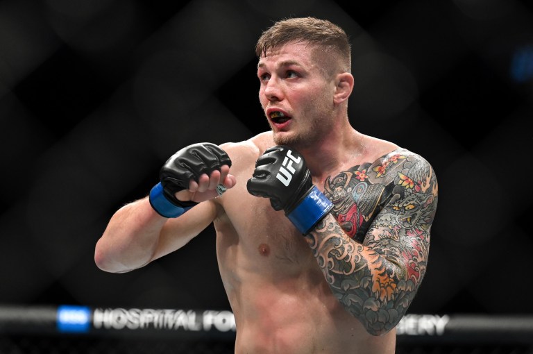 Picks, Best Bets for UFC Fight Night: Vettori vs. Dolidze 2