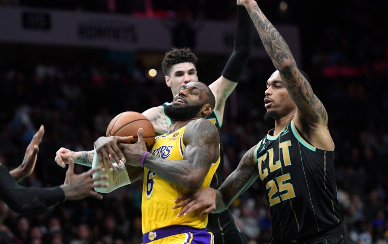 Fantasy Basketball Picks: Top DraftKings NBA DFS Lineup Strategy for Lakers vs. Hornets Showdown on February 19