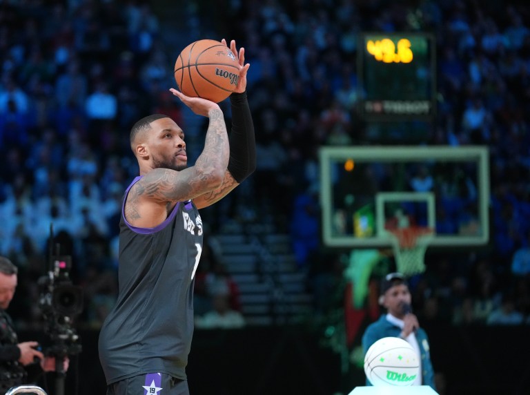 How is the public betting tonight’s Three-Point Contest?