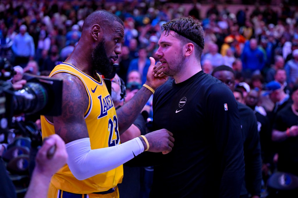 Lakers’ title odds skyrocket, Mavs’ plummet after Luka Doncic blockbuster trade