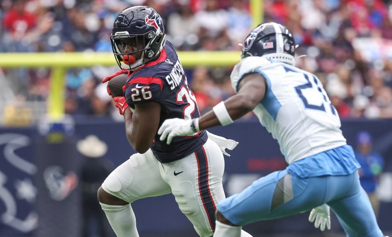 NFL DFS Showdown picks, lineup strategy for Texans vs. Colts in Week 18