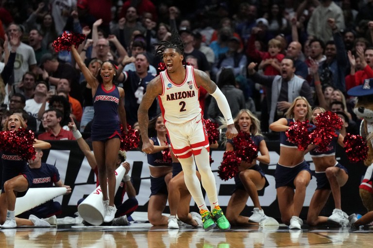 College Basketball Preview: Best Bets, Wooden Award Winner