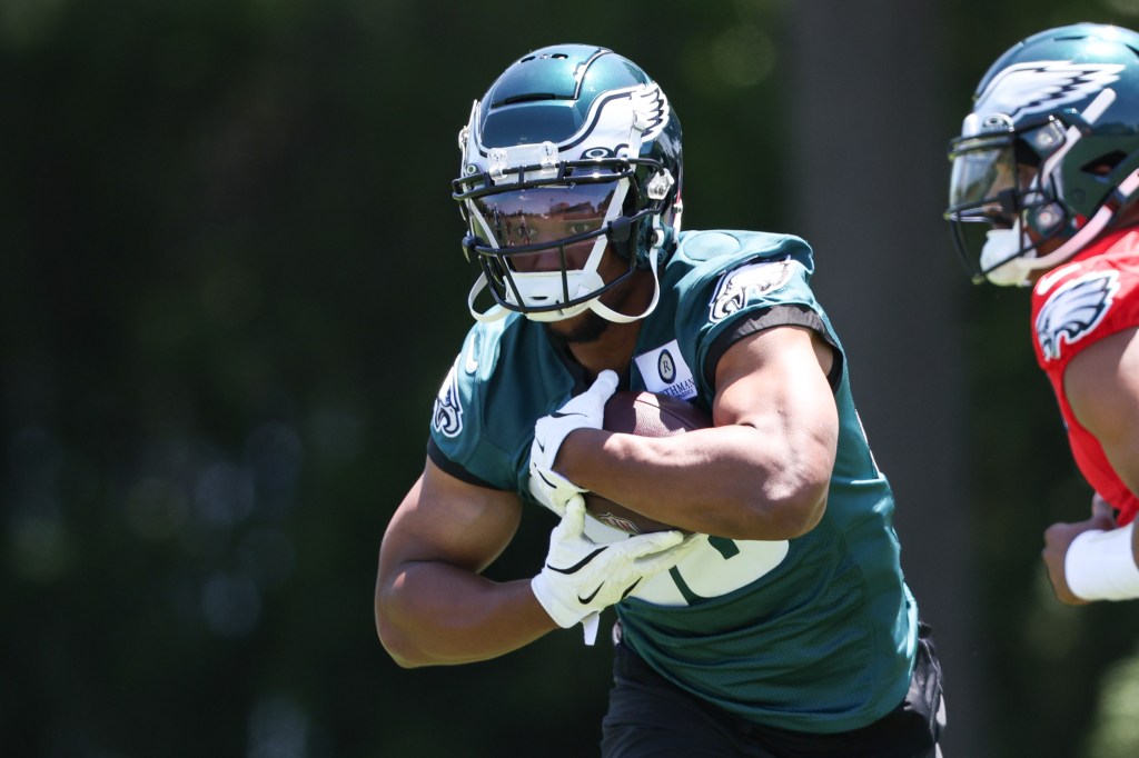 Picks for tonight’s NFL game: DraftKings Sportsbook trends for Packers vs. Eagles