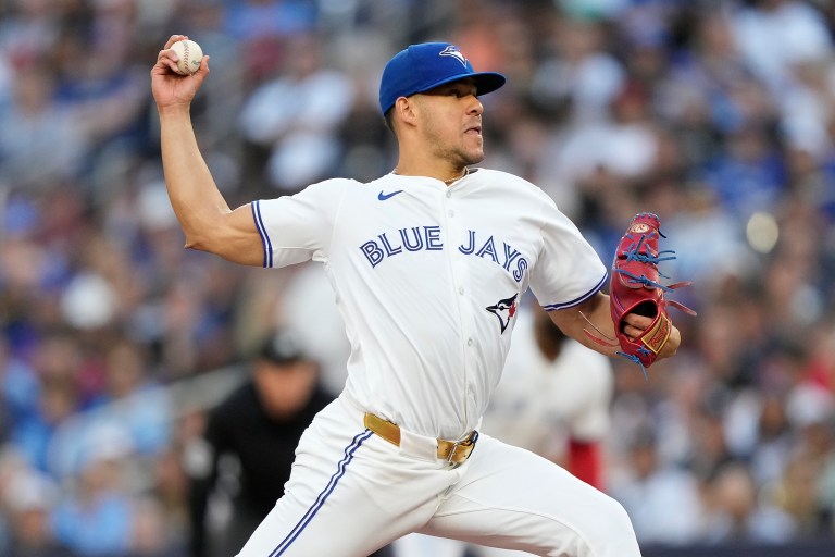 Jose Berrios spins a gem in 3-1 win over Athletics
