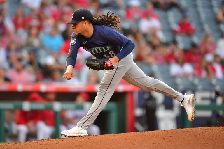 Fantasy Baseball Cheat Sheet: Top DraftKings MLB DFS Plays for August 6