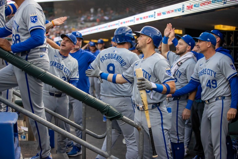 Vinnie Pasquantino hits two homers in 7-1 win over Tigers