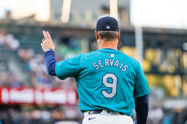 Scott Servais fired as Mariners’ manager