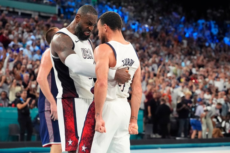 United States rallies back to defeat Serbia