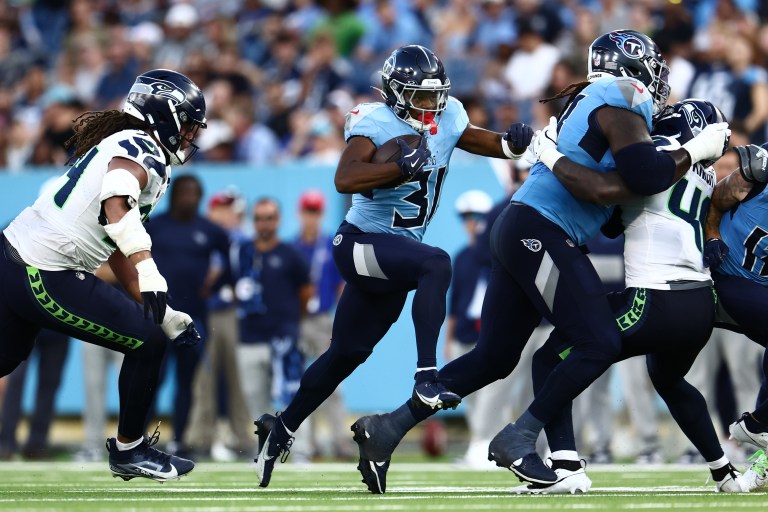 Who is the Titans RB to roster on DraftKings if Tony Pollard sits in Week 18?