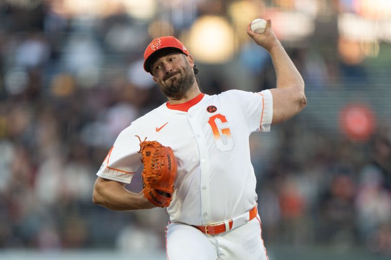 Giants SP Robbie Ray placed on 15-day IL