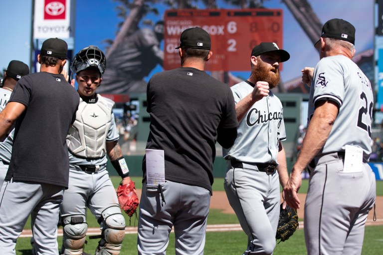 White Sox Win! White Sox Win! White Sox Win!