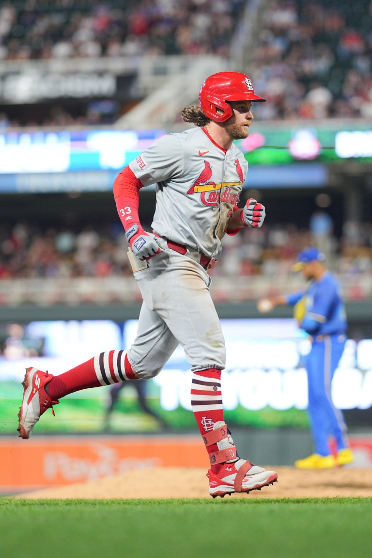 Cardinals 2B Brendan Donovan stuffs the stat sheet in win over Twins