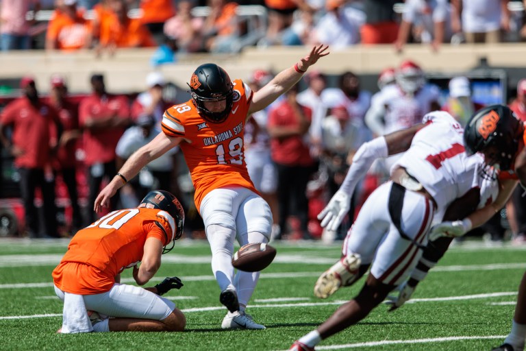 Arkansas Blows Upset Opportunity at Oklahoma State in Double Overtime Thriller