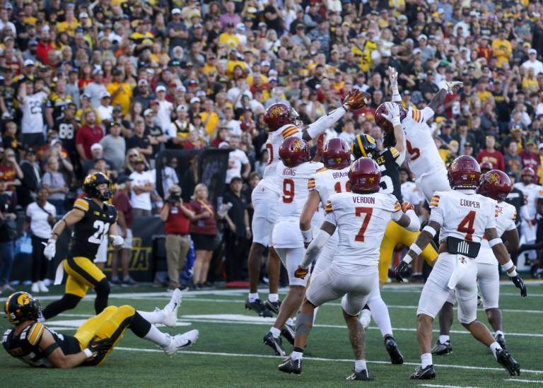 Last Second Field Goal Secures Iowa State’s Upset Over Cross-State Rival Iowa