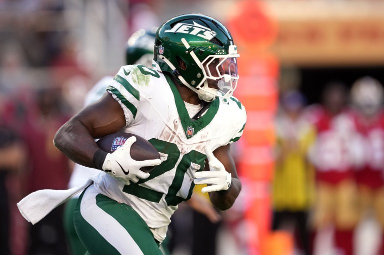 Fantasy Football Captain Picks Today: Top Week 6 Monday Night Football DraftKings DFS Captain Plays