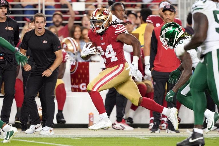 49ers RB Jordan Mason golden in 32-19 win over Jets