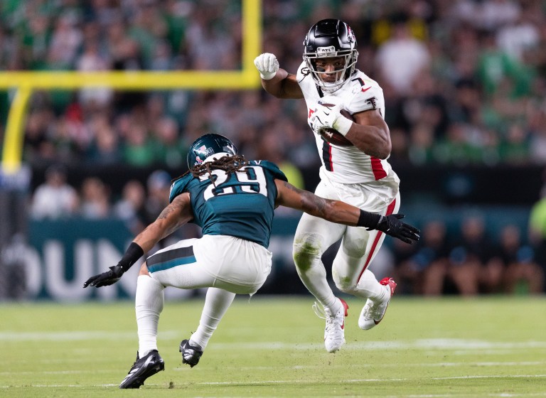 Fantasy Football Cheat Sheet: Top DraftKings NFL DFS Plays for Week 3 Sunday Night Football
