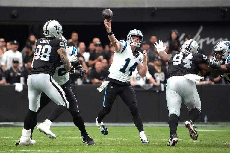 Fantasy Football Millionaire Picks Today: Top DraftKings NFL DFS Plays for Week 4
