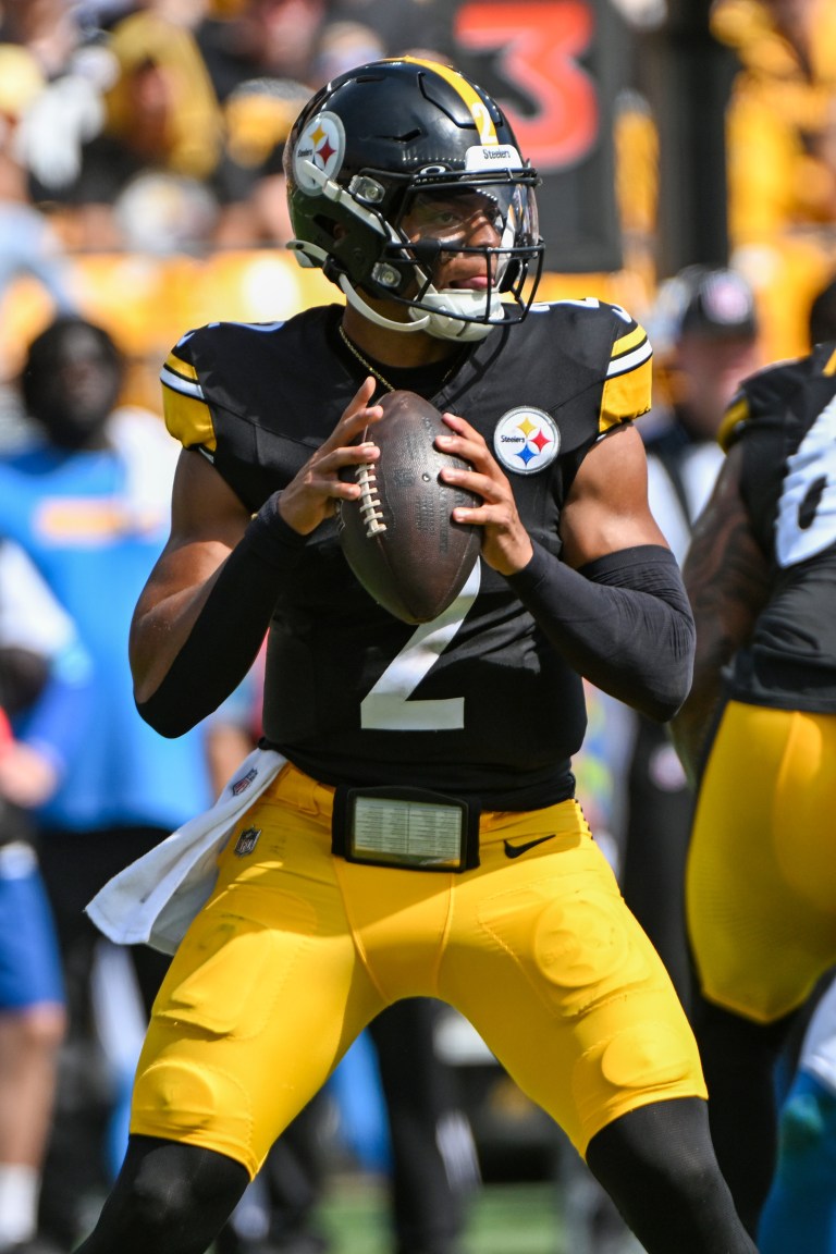 Will Justin Fields rush for over 40 yards in Week 4?