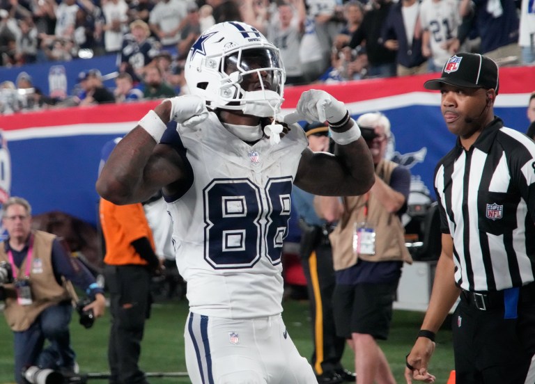 Matthew Berry’s NFL Week 5 Sunday Night Football Picks on DraftKings Sportsbook