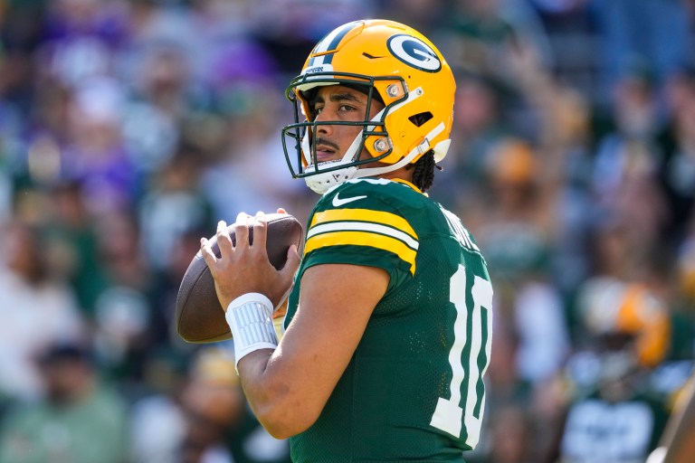 Should I play Jordan Love this week vs. the Rams?