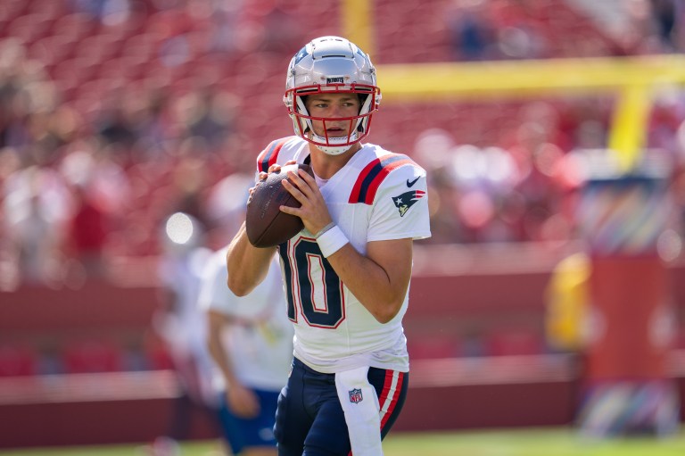 Does Drake Maye change the offensive outlook in New England?