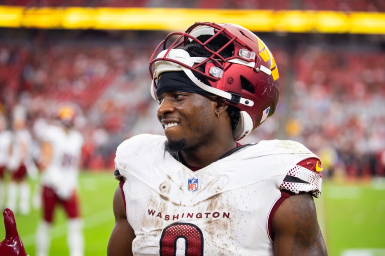 Which Commanders running back should I start in Week 5?