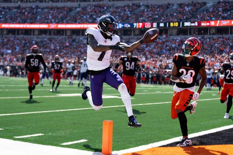 Should you pick up Rashod Bateman on waivers for Week 6?