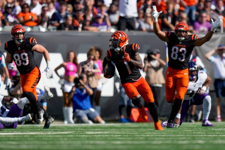 Matthew Berry’s NFL Week 6 Sunday Night Football Picks on DraftKings Sportsbook