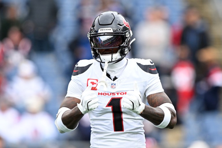 Report: Stefon Diggs signs three-year deal with the New England Patriots