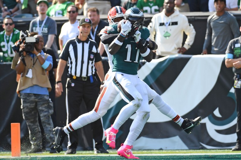 Fantasy Football Cheat Sheet: Top DraftKings NFL DFS Plays for Week 7