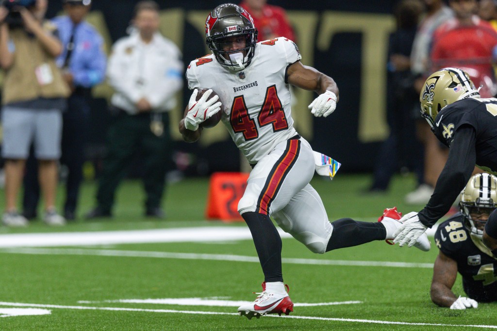 Is Sean Tucker or Rachaad White the Buccaneers’ RB1 in Week 11 vs. the Bills?