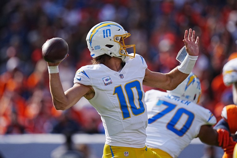 Chargers vs. Saints NFL Week 8 Picks & Predictions on DraftKings Sportsbook
