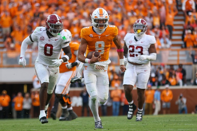 No. 7 Tennessee vs. Kentucky Week 10 College Football Picks & Predictions on DraftKings Sportsbook